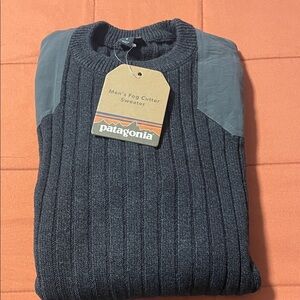 Patagonia Men's Crewneck Sweater - Dark Gray